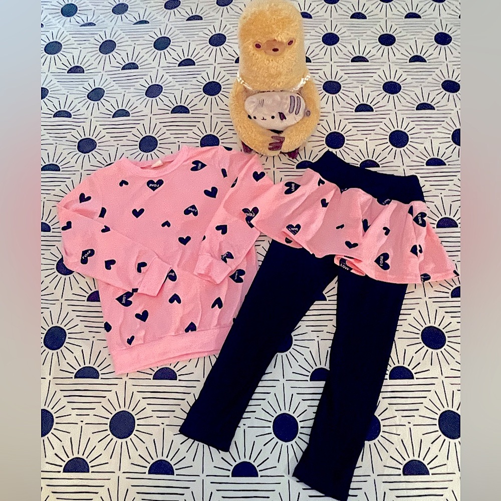 Lovely Hearts Skirted Legging & Sweatshirt Set (Girl’s Sz 7-8) FINAL PRICED